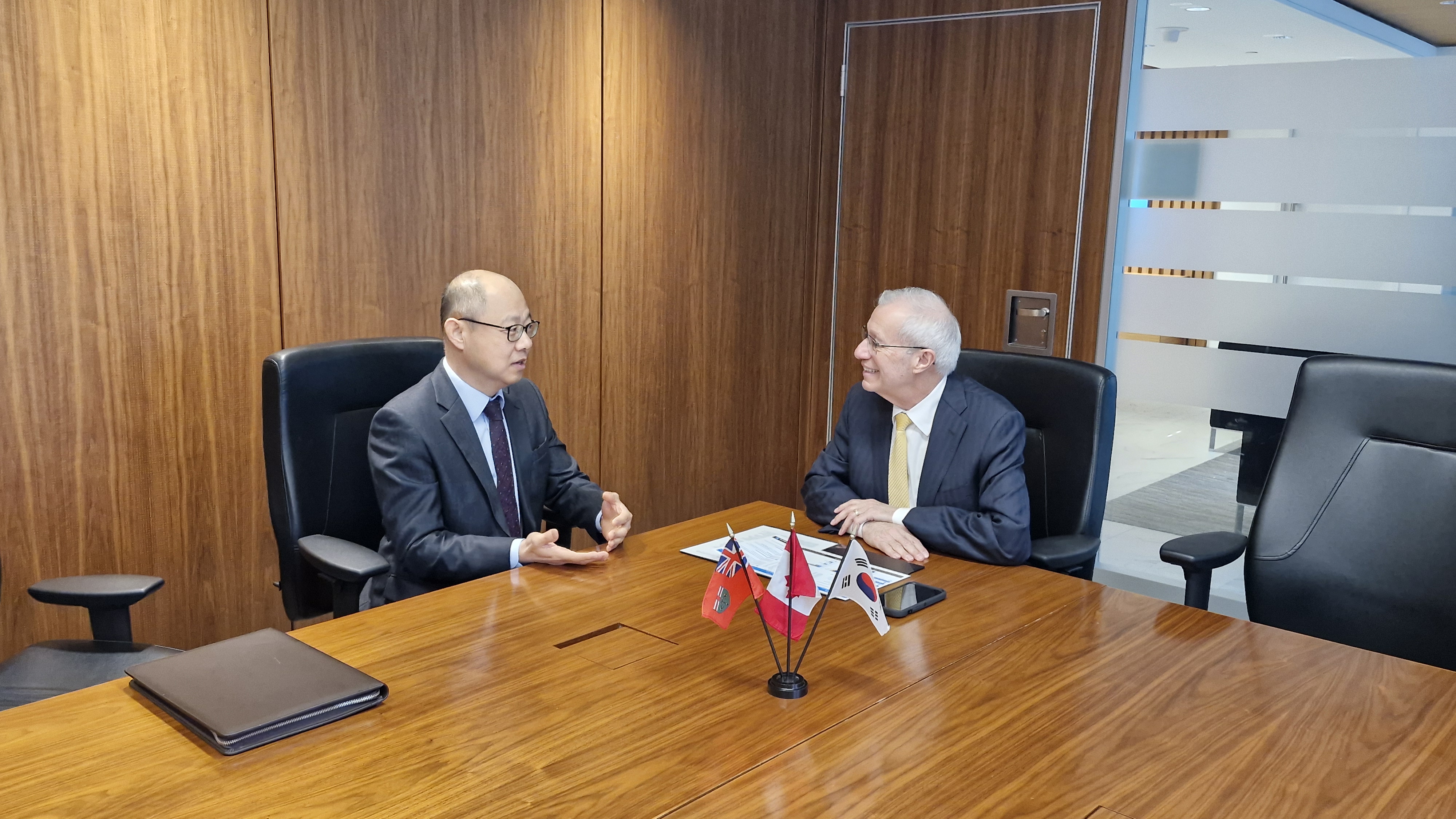 Meetings with Victor Fedeli, Ontario Minister of Economic Development and Flavio Volpe, Automotive Parts Manufacturers' Association President (3.12)